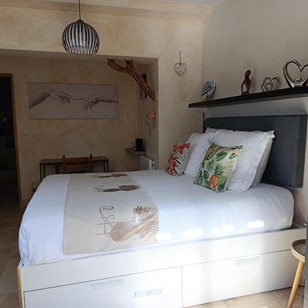 Le Frangipanier Hotel Le Barroux Ngoại thất bức ảnh