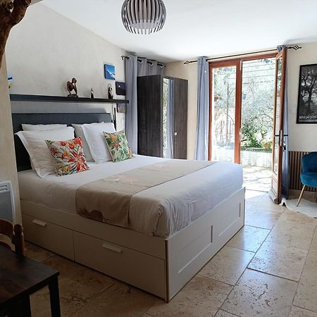 Le Frangipanier Hotel Le Barroux Ngoại thất bức ảnh